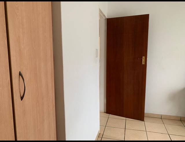 2 BEDROOM FREEHOLD FOR SALE IN VISAGIE PARK